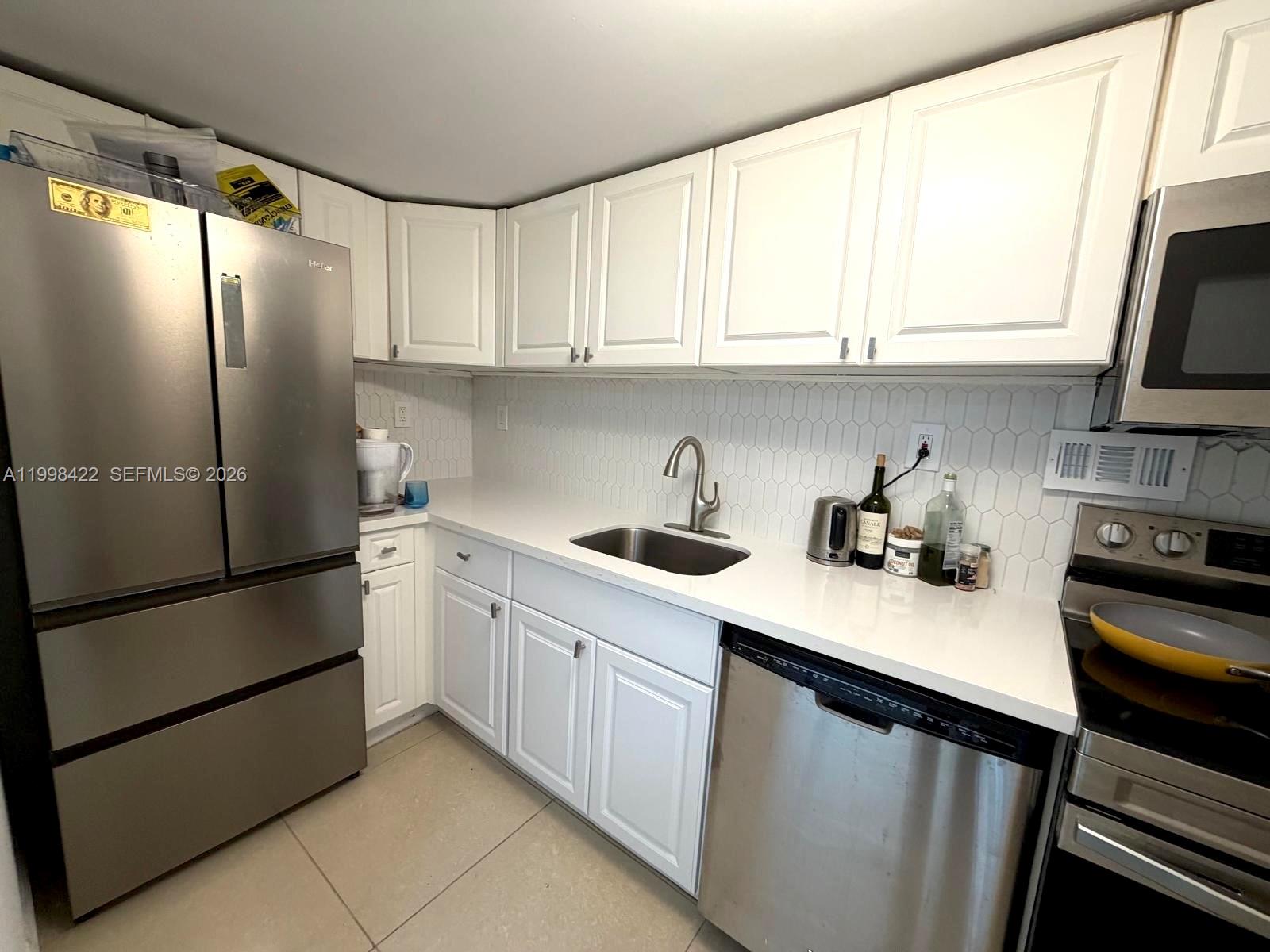 1000 West Ave # 330