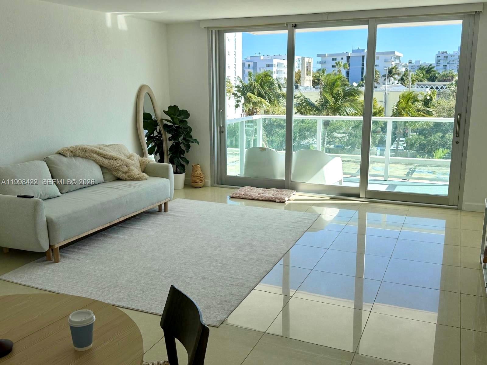 1000 West Ave # 330