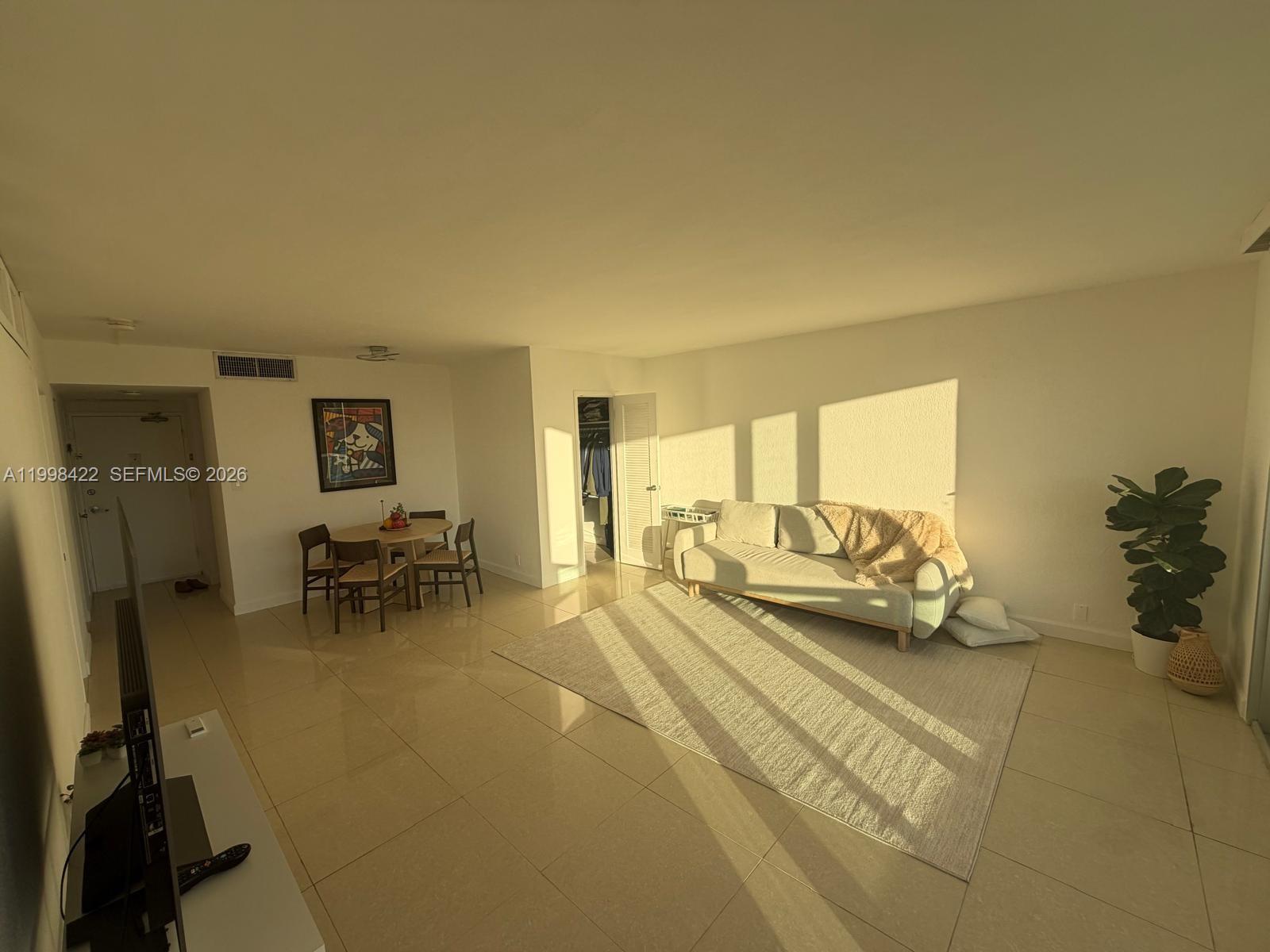 1000 West Ave # 330