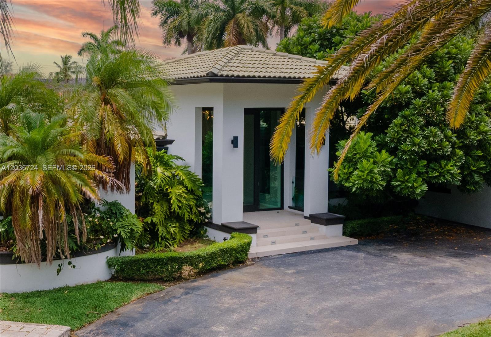 7300 SW 77th Ave