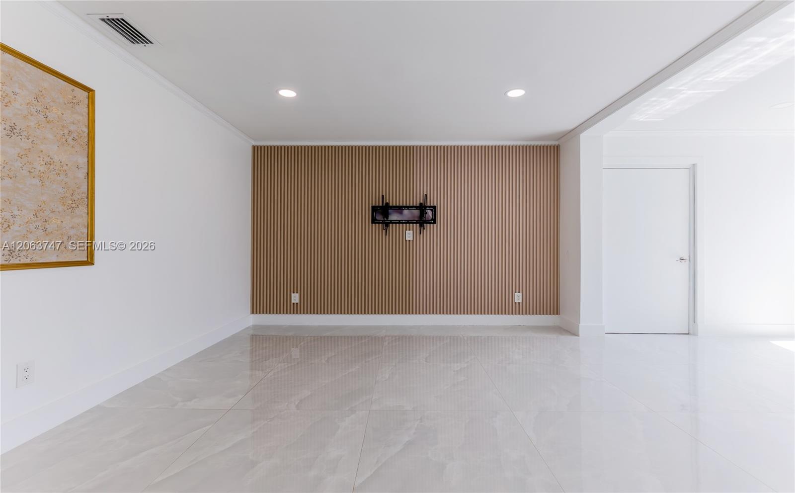 3571 Magellan Cir # 4 Unit: 343-4