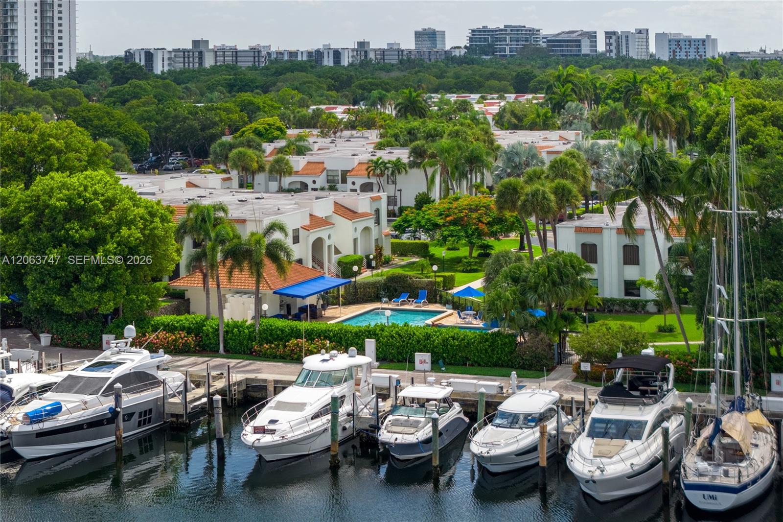 3571 Magellan Cir # 4 Unit: 343-4