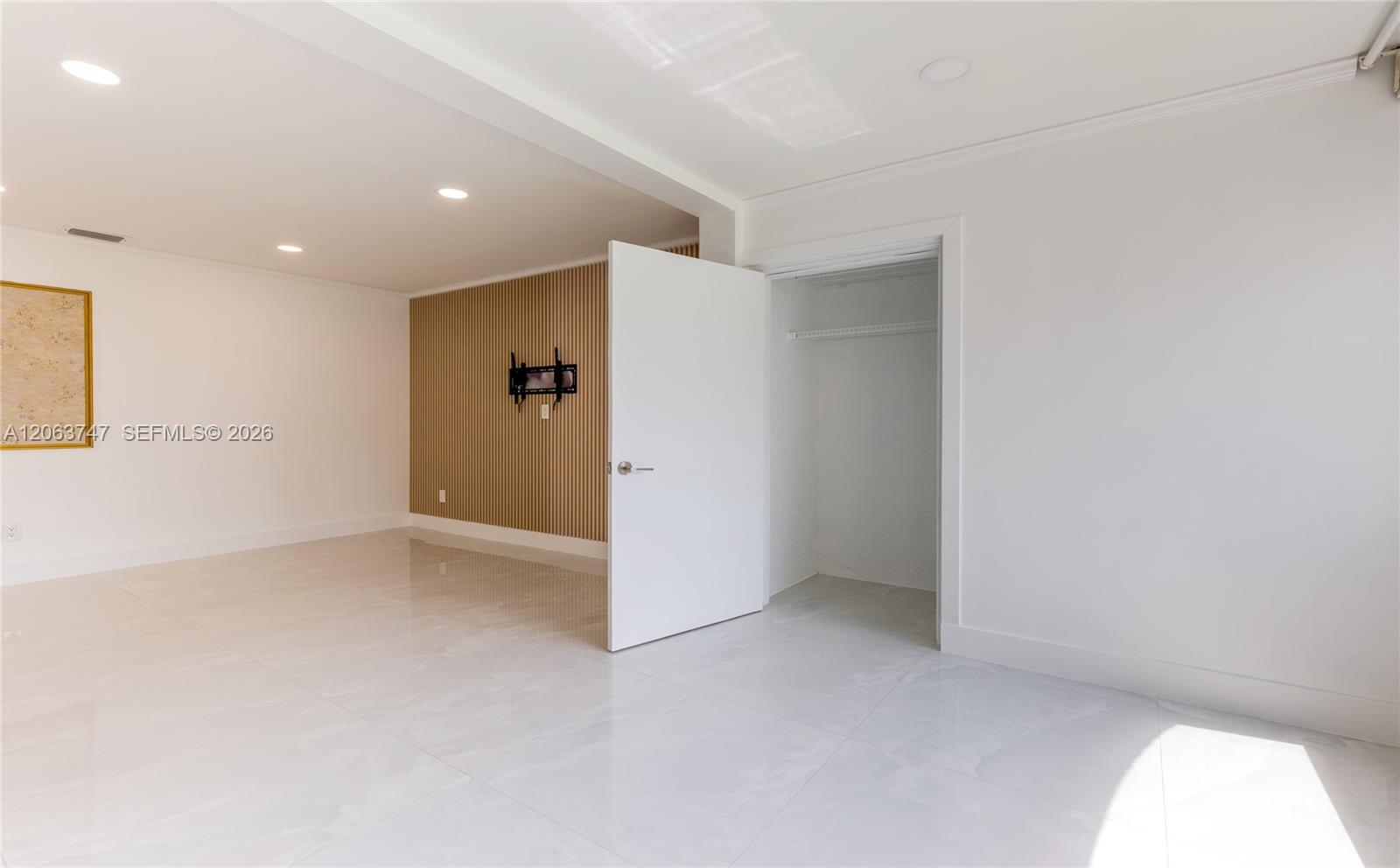 3571 Magellan Cir # 4 Unit: 343-4
