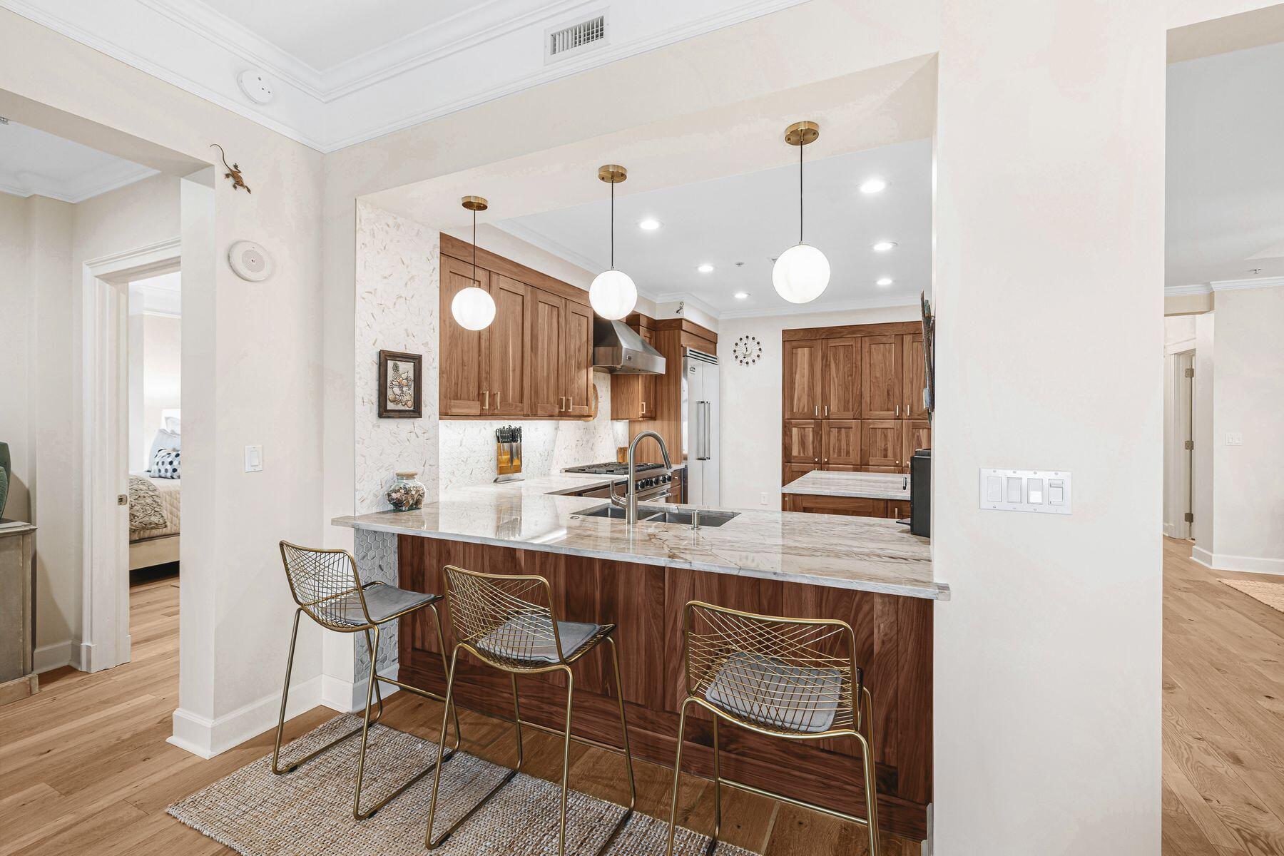 408 Kelly Plantation Drive, UNIT 409