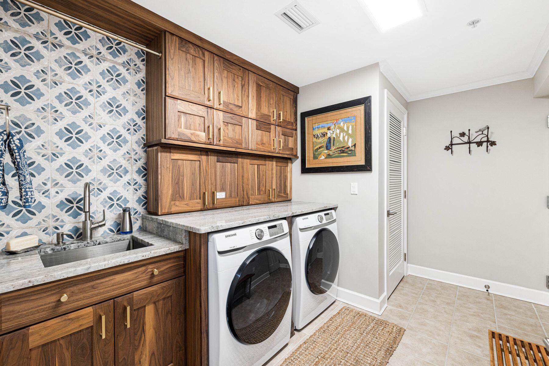 408 Kelly Plantation Drive, UNIT 409