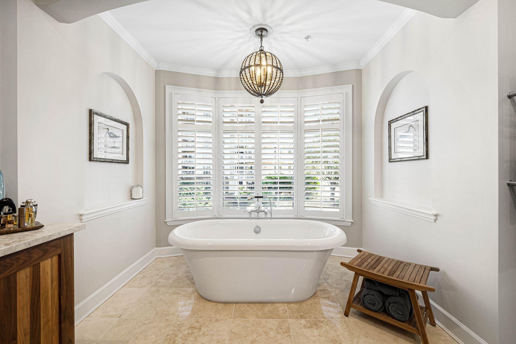 408 Kelly Plantation Drive, UNIT 409