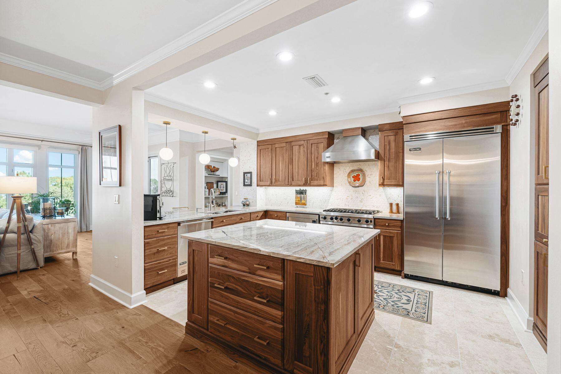 408 Kelly Plantation Drive, UNIT 409