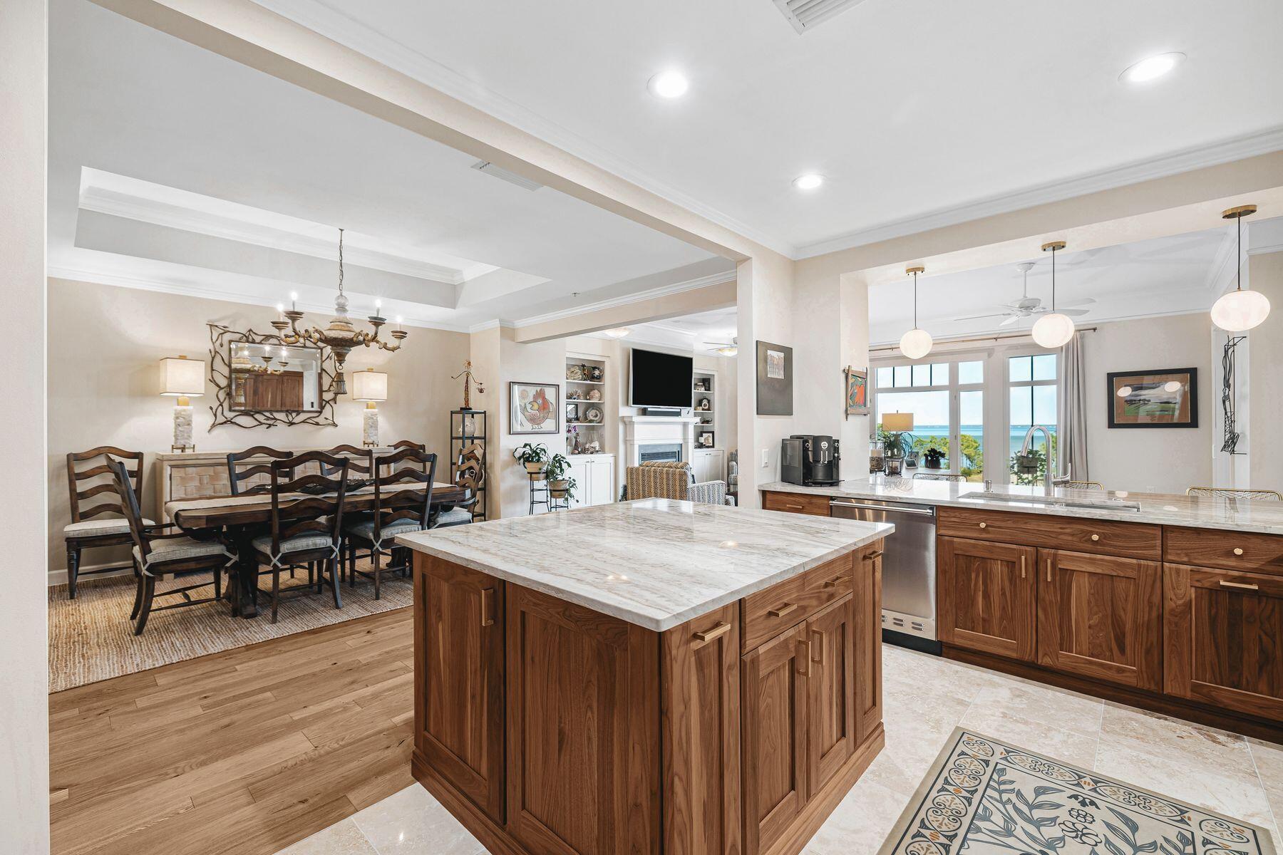 408 Kelly Plantation Drive, UNIT 409