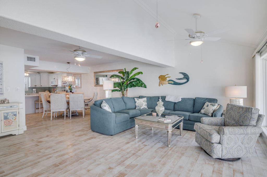 445 Gulf Shore Drive, 10