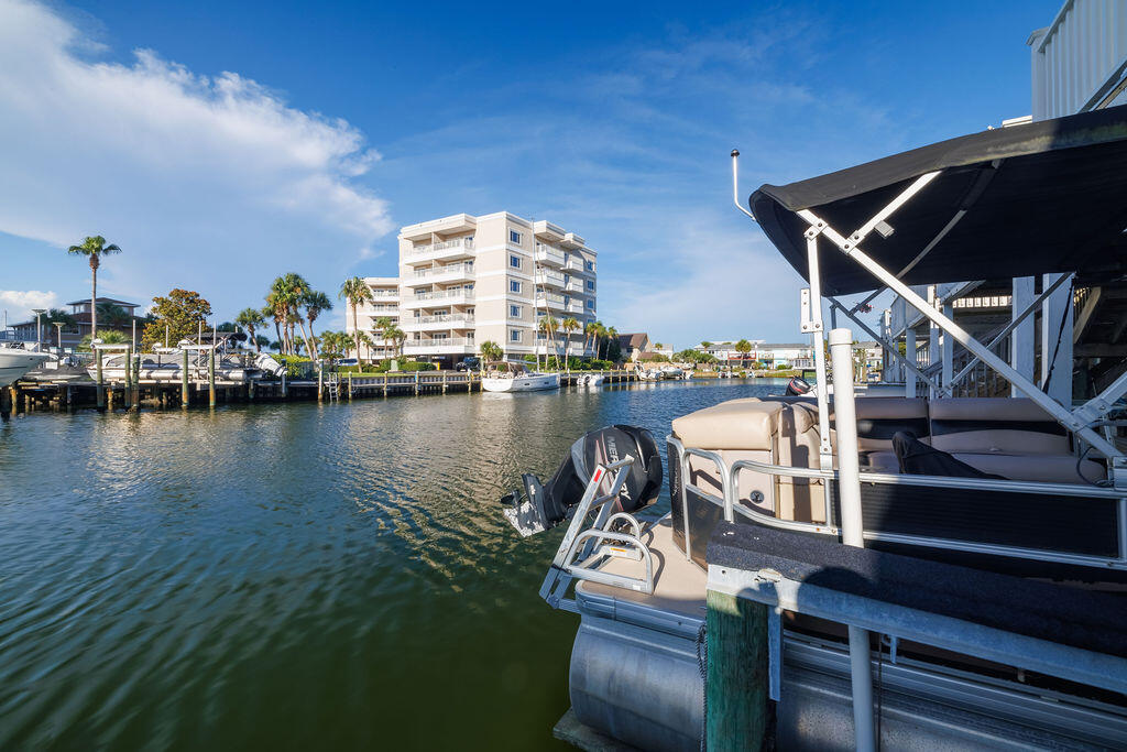 445 Gulf Shore Drive, 10