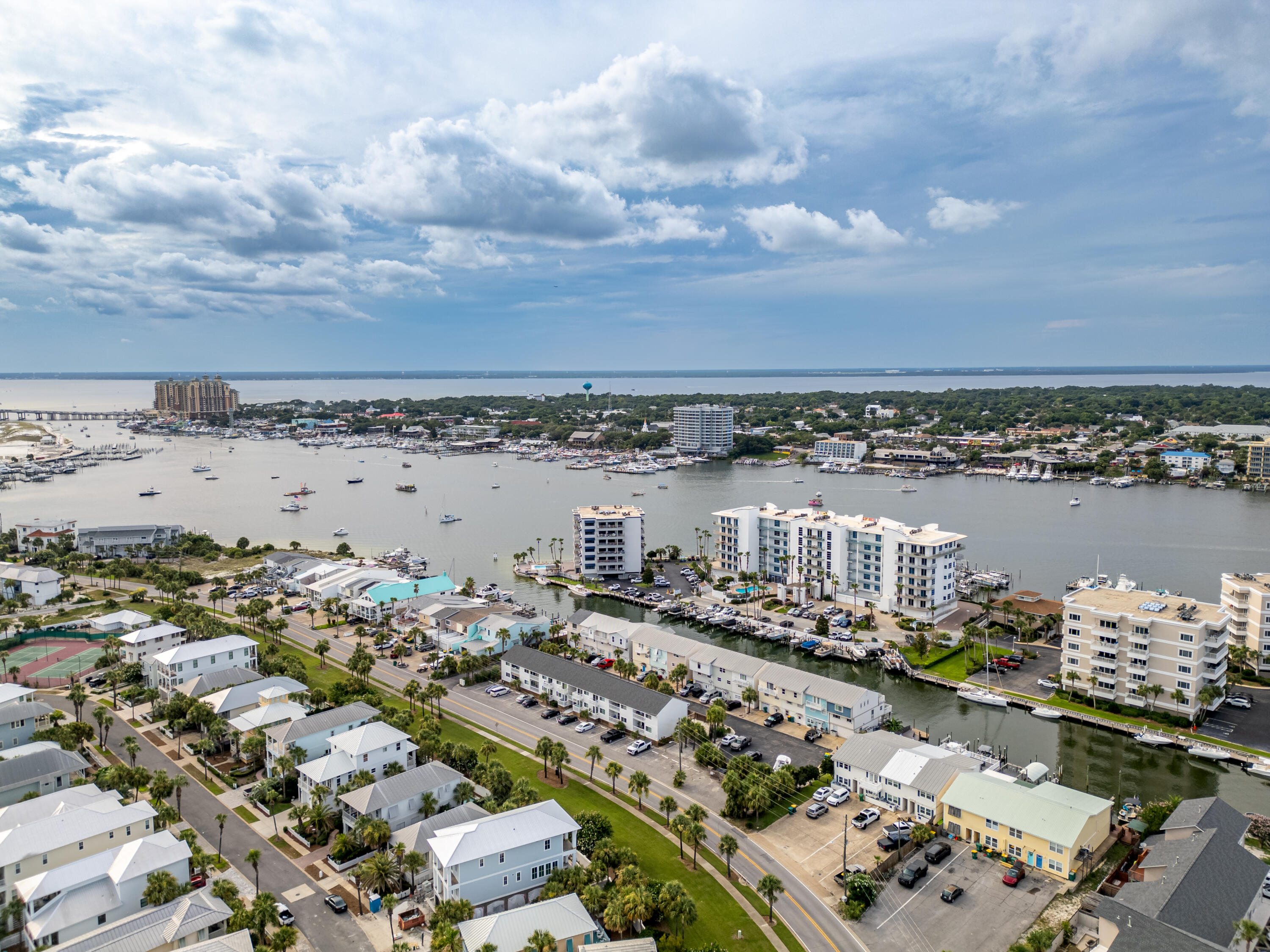 445 Gulf Shore Drive, 10