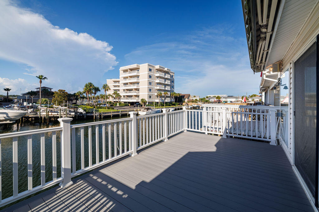 445 Gulf Shore Drive, 10