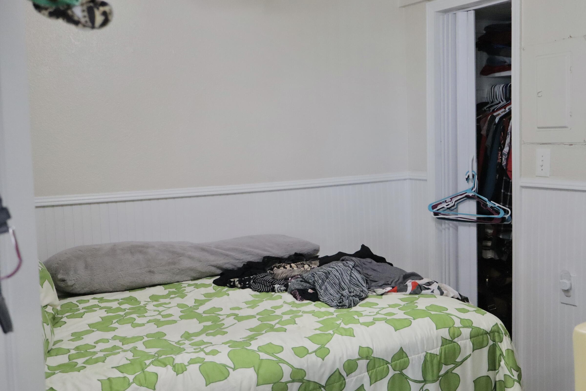 445 Gulf Shore Drive, 10