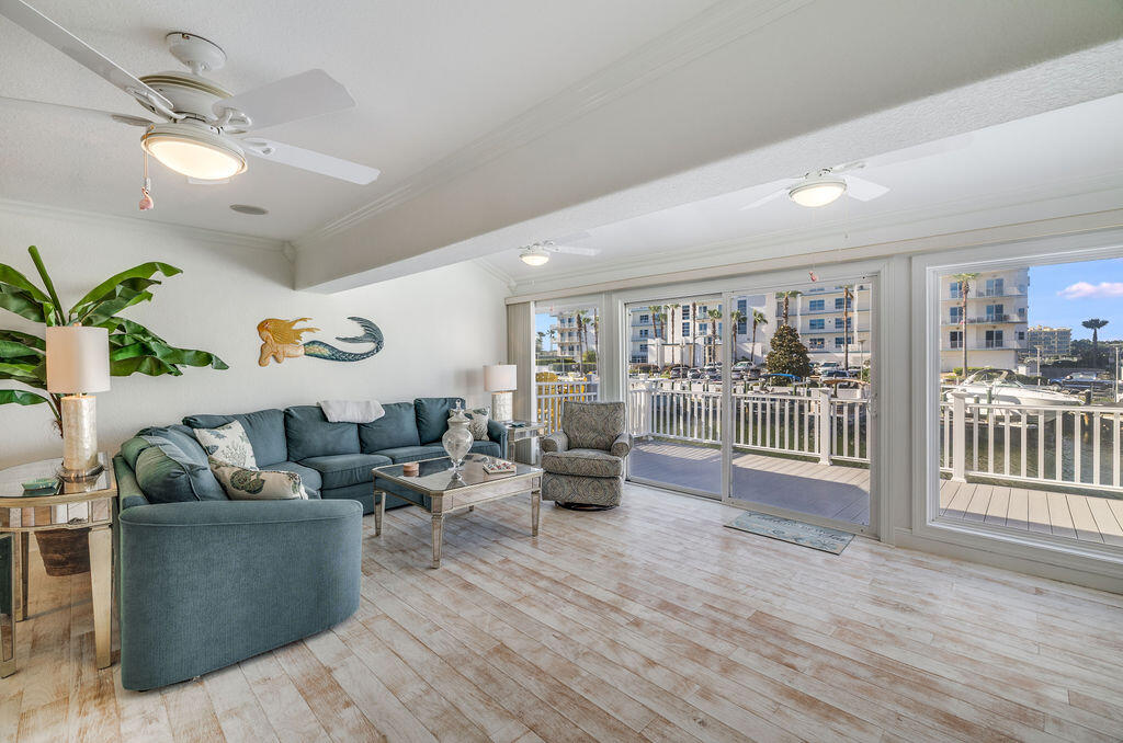 445 Gulf Shore Drive, 10