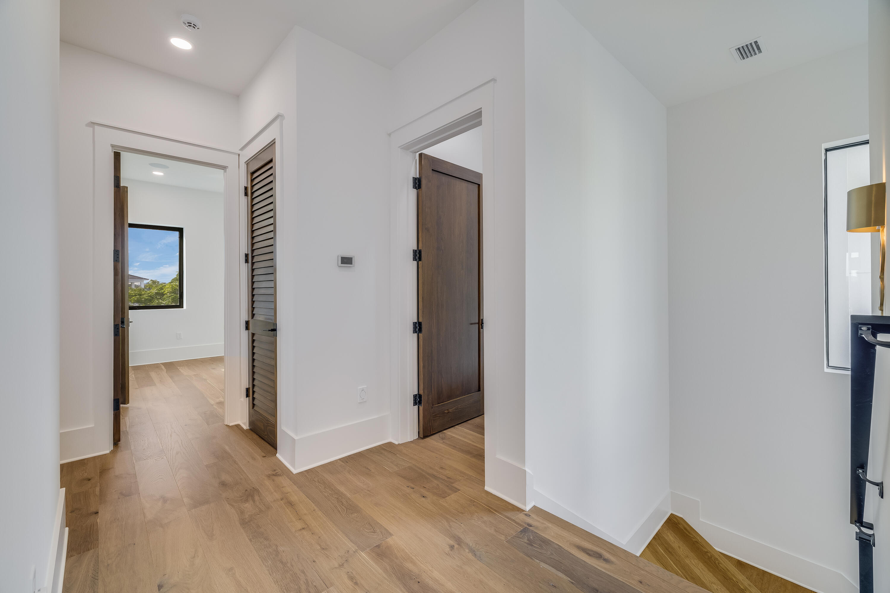 602 Lagoon Dr Drive