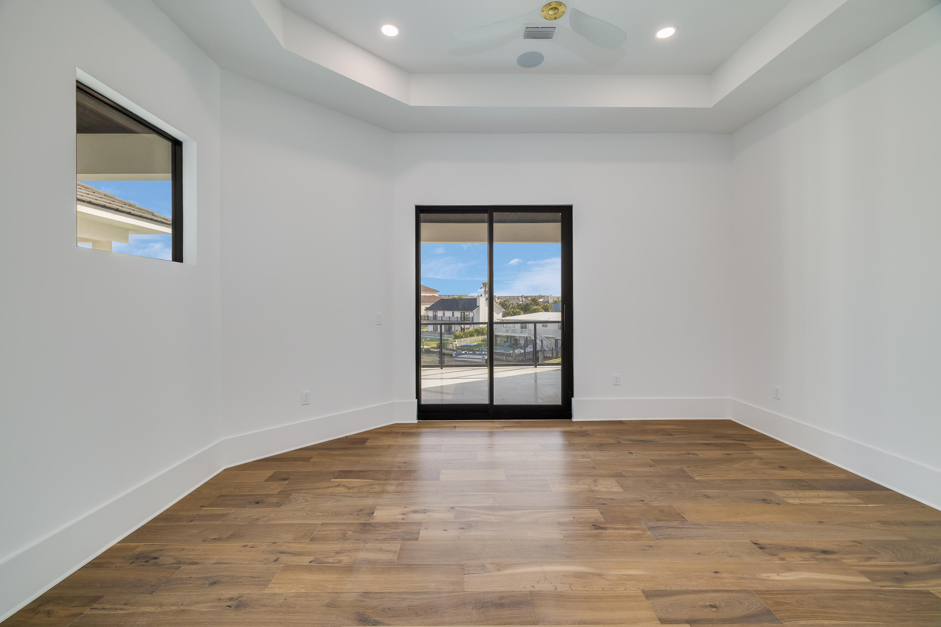 602 Lagoon Dr Drive