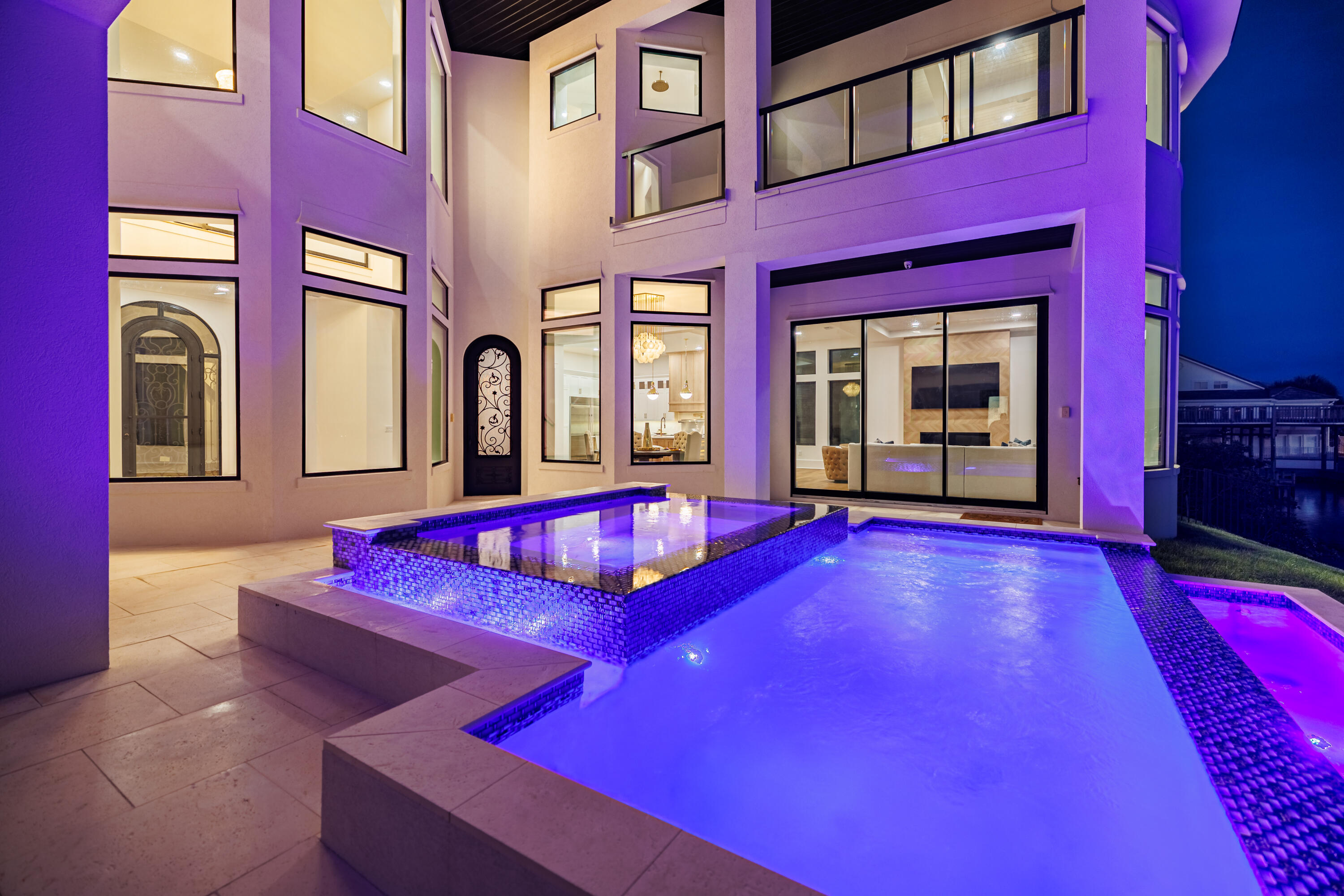 602 Lagoon Dr Drive