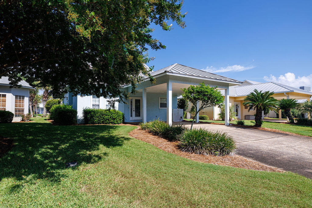 114 Mainsail Drive, C33