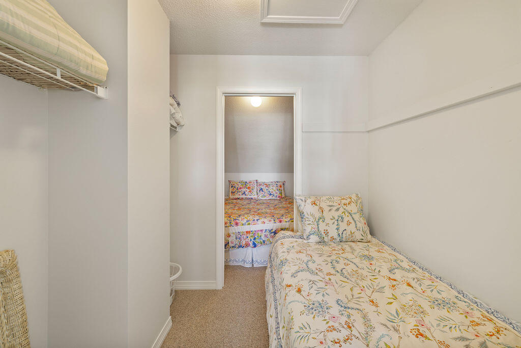 114 Mainsail Drive, C33