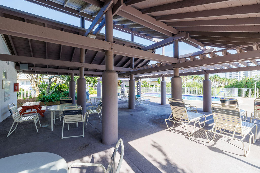 114 Mainsail Drive, C33