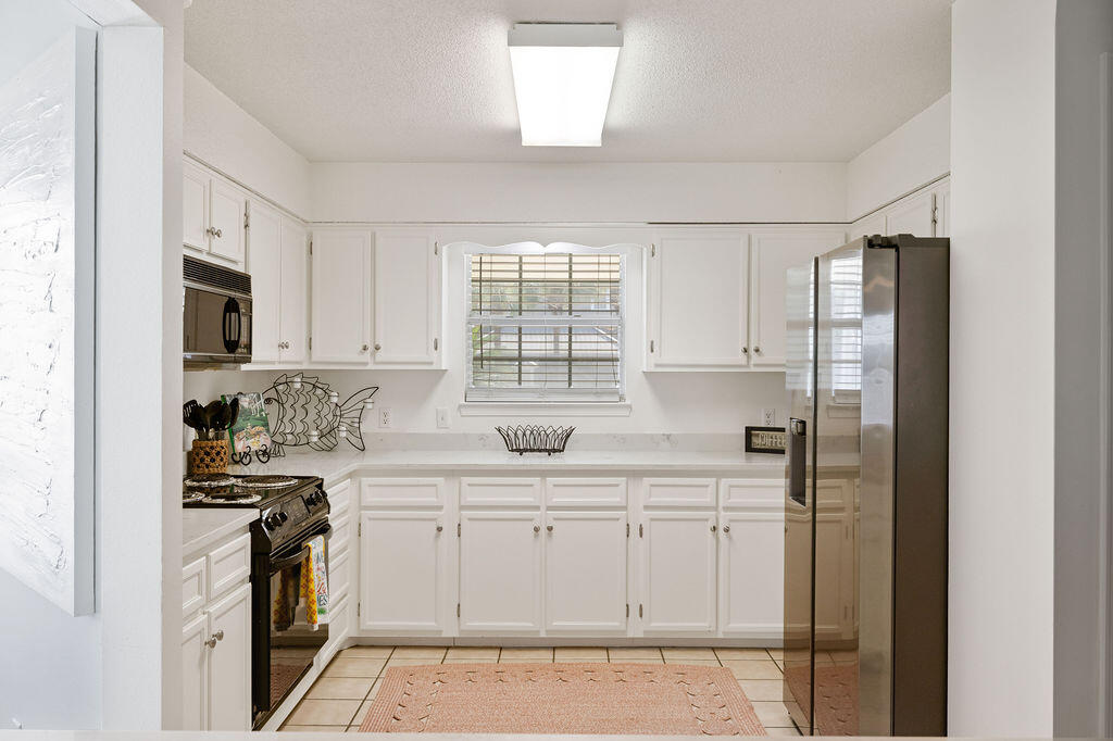114 Mainsail Drive, C33