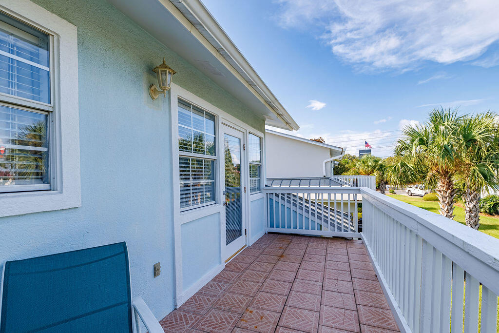114 Mainsail Drive, C33
