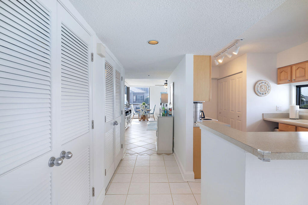 114 Mainsail Drive, 424