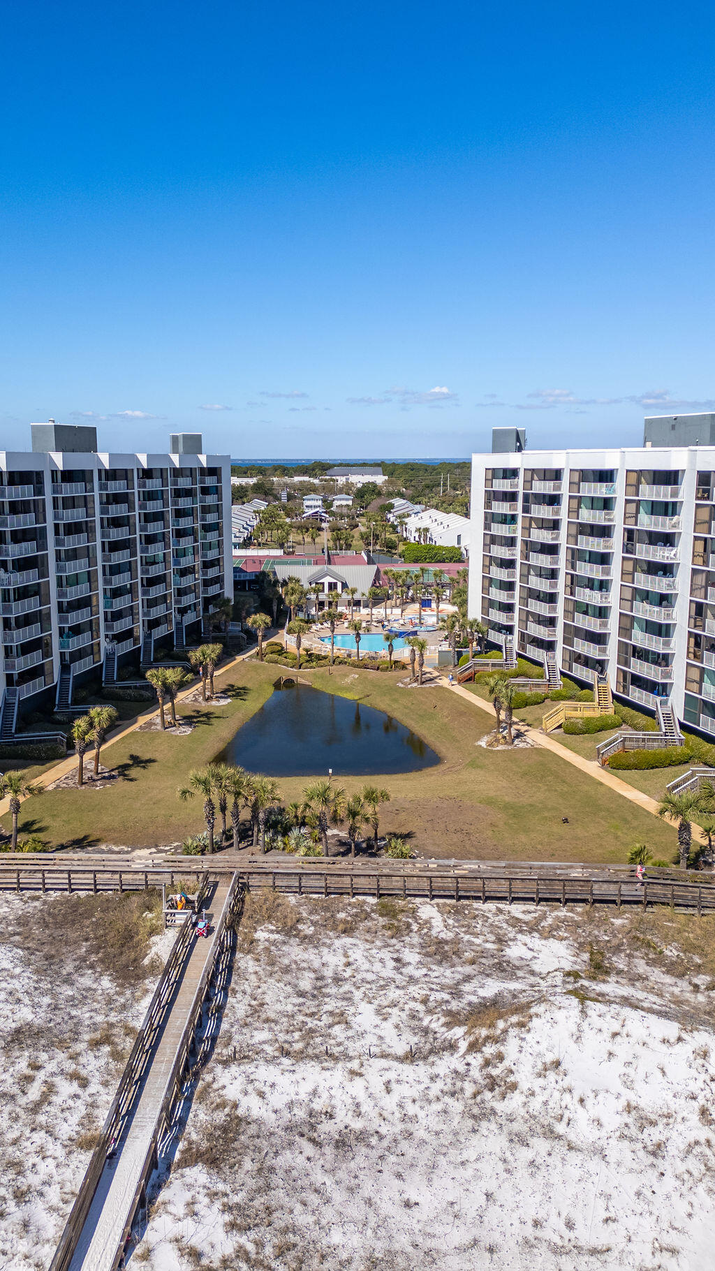 114 Mainsail Drive, 424