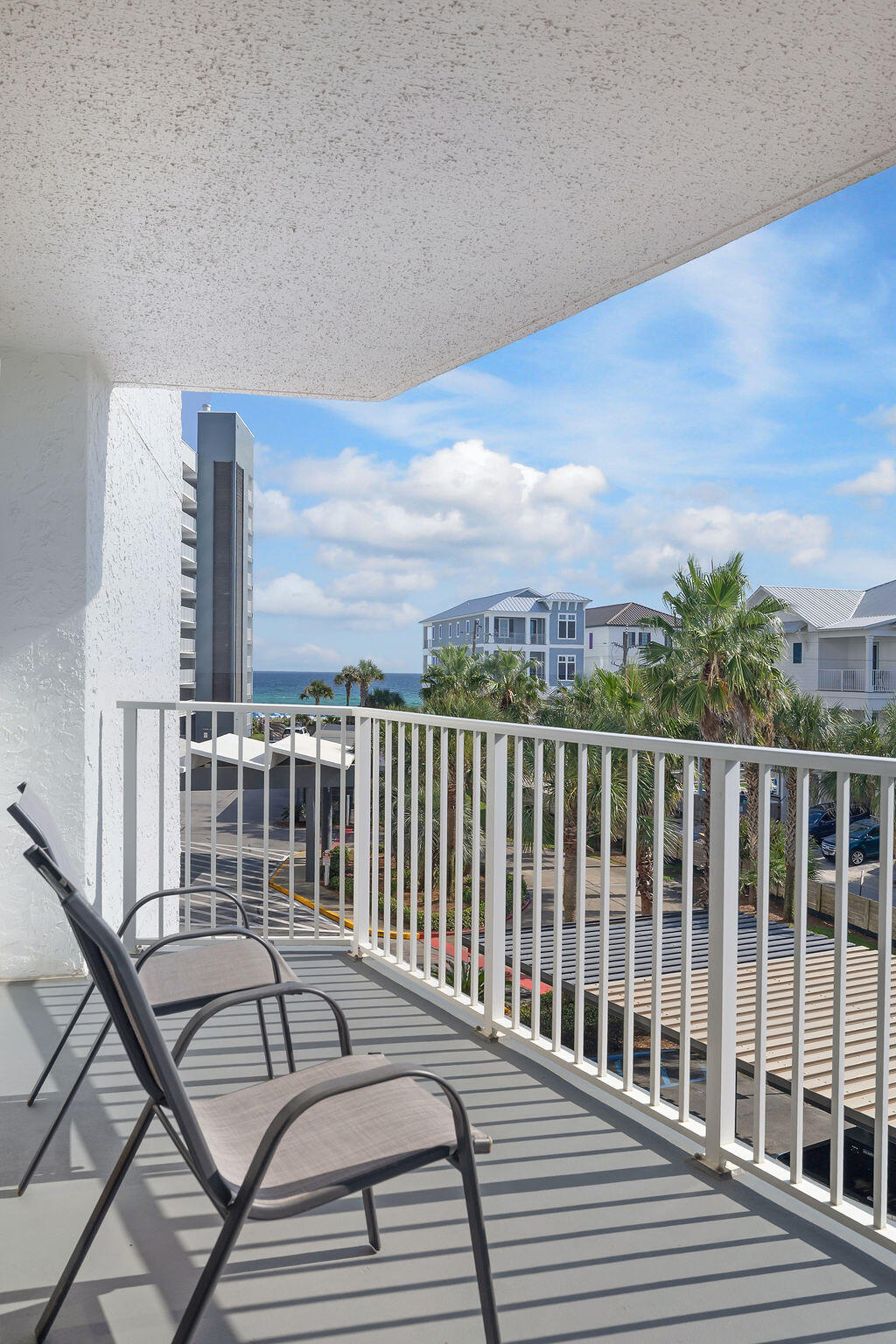 114 Mainsail Drive, 424