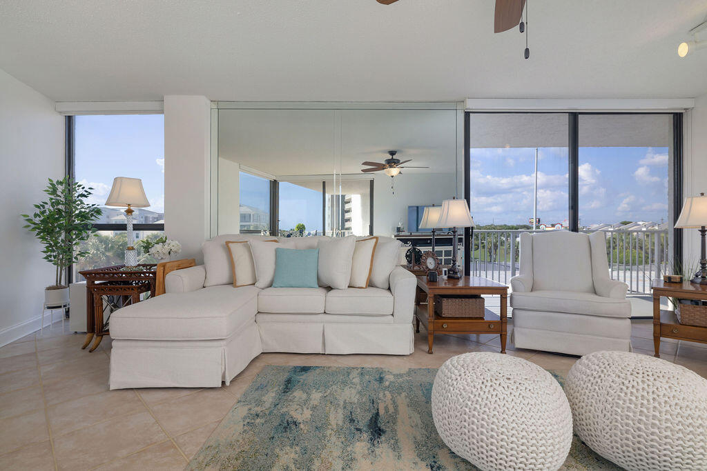 114 Mainsail Drive, 424