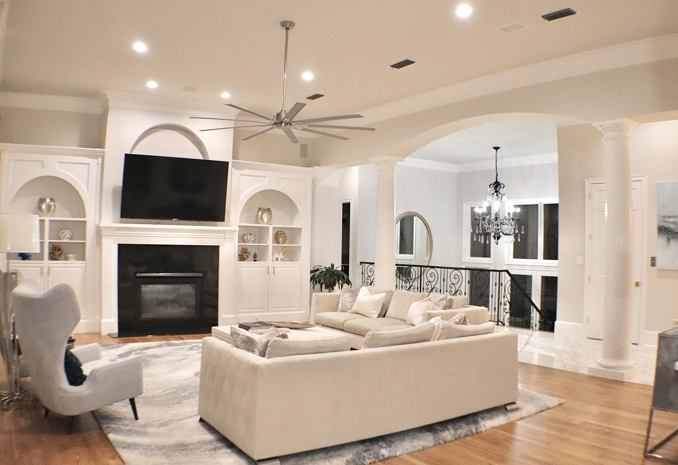 2940 Pine Valley Drive