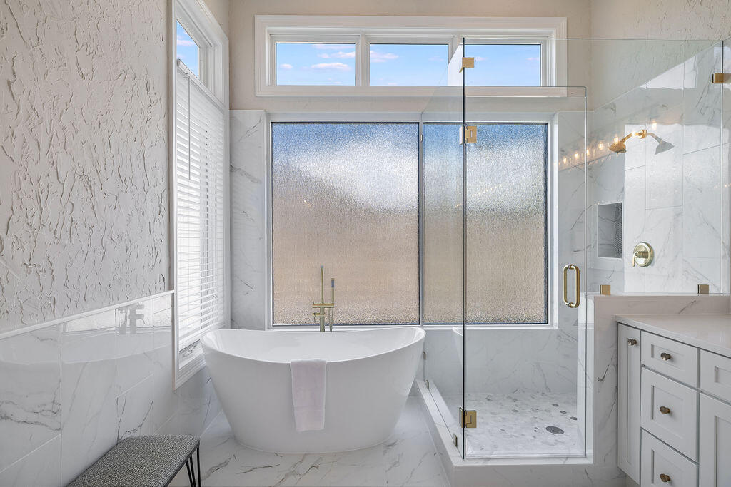 2940 Pine Valley Drive