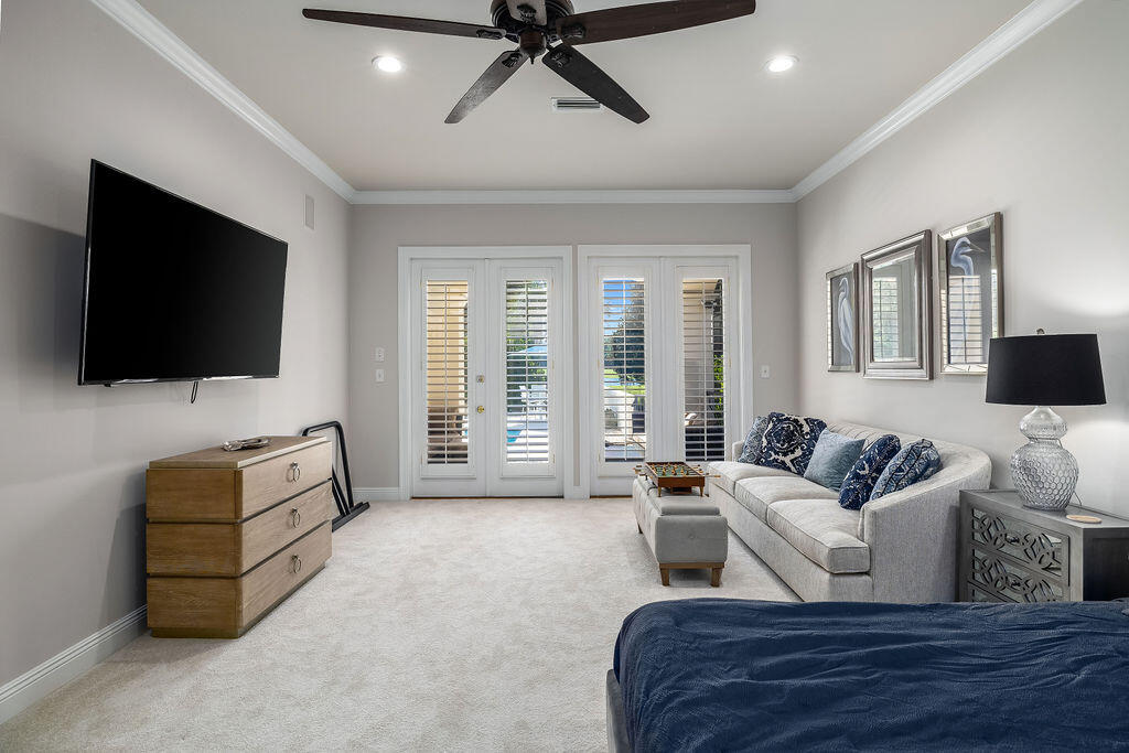 2940 Pine Valley Drive