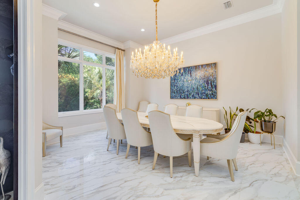 2940 Pine Valley Drive