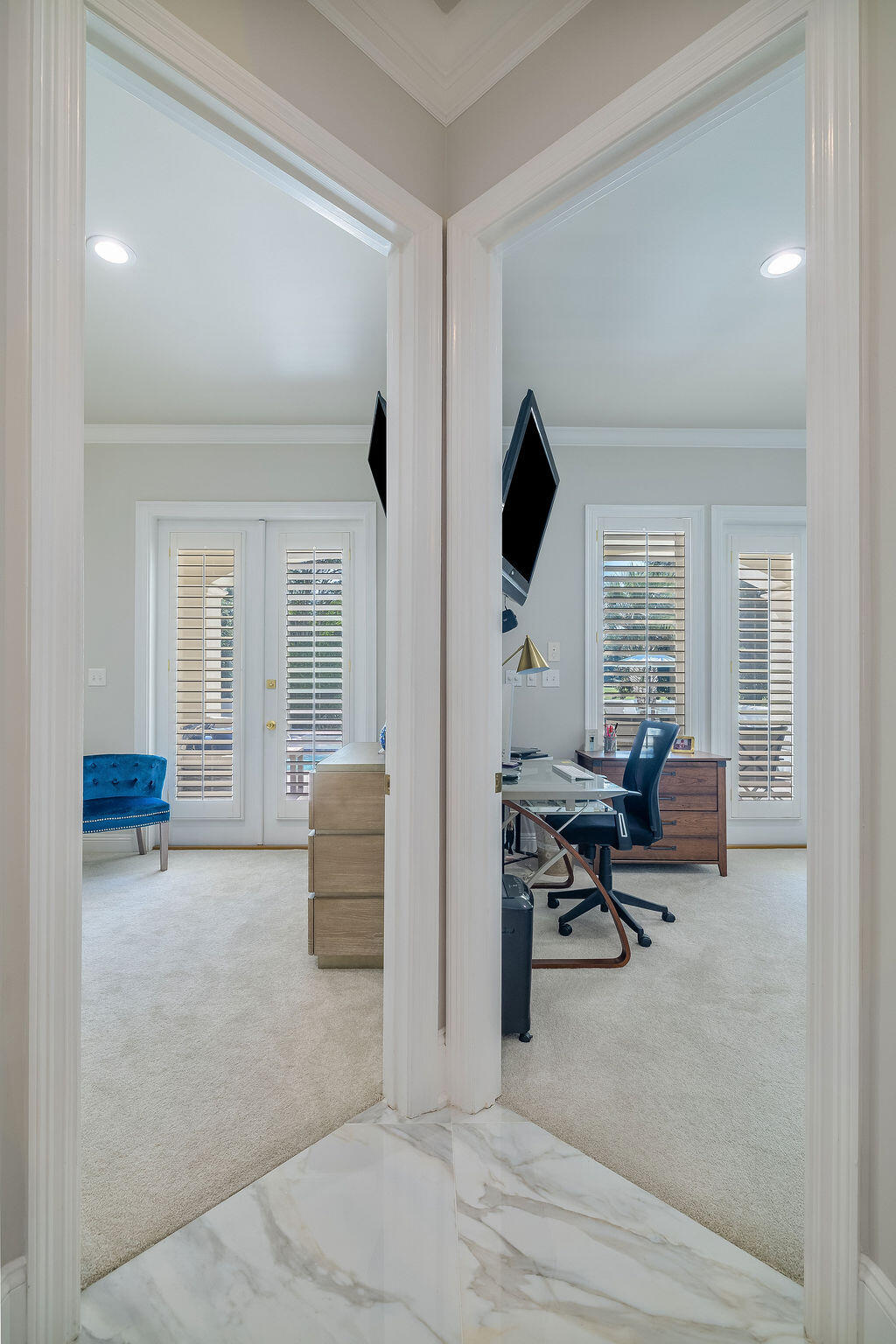 2940 Pine Valley Drive