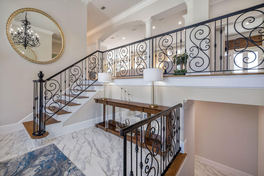 2940 Pine Valley Drive