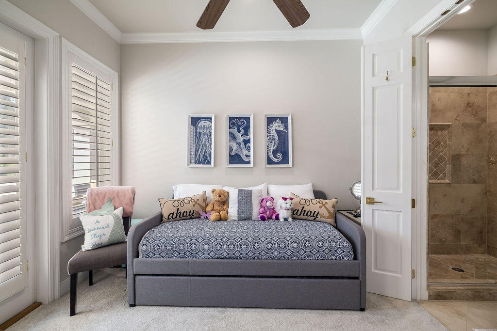 2940 Pine Valley Drive