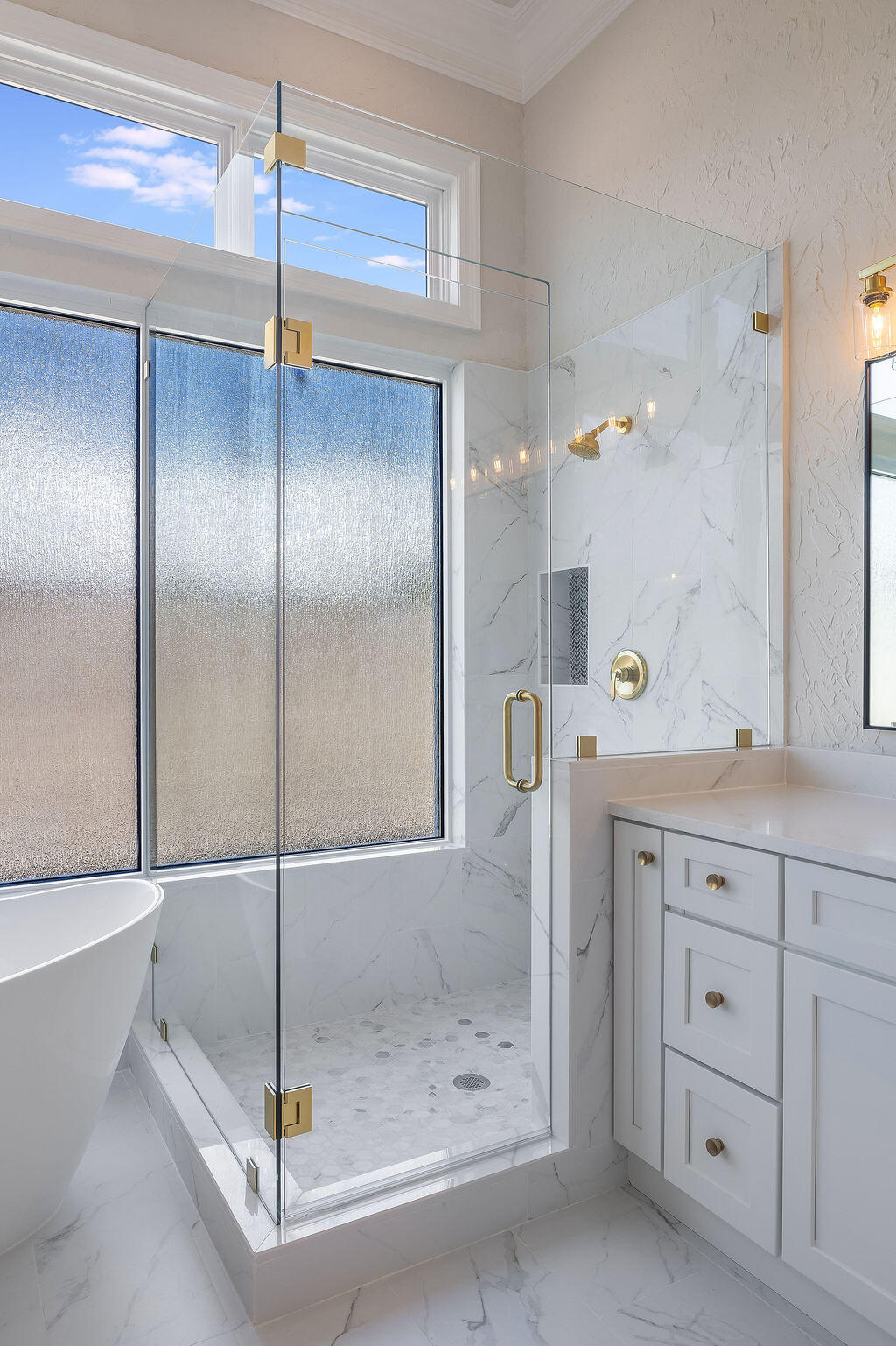 2940 Pine Valley Drive