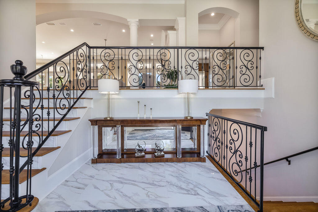 2940 Pine Valley Drive