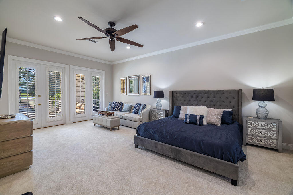 2940 Pine Valley Drive