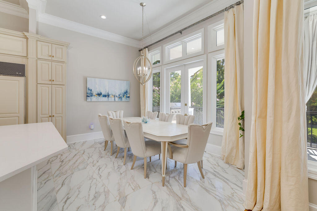 2940 Pine Valley Drive