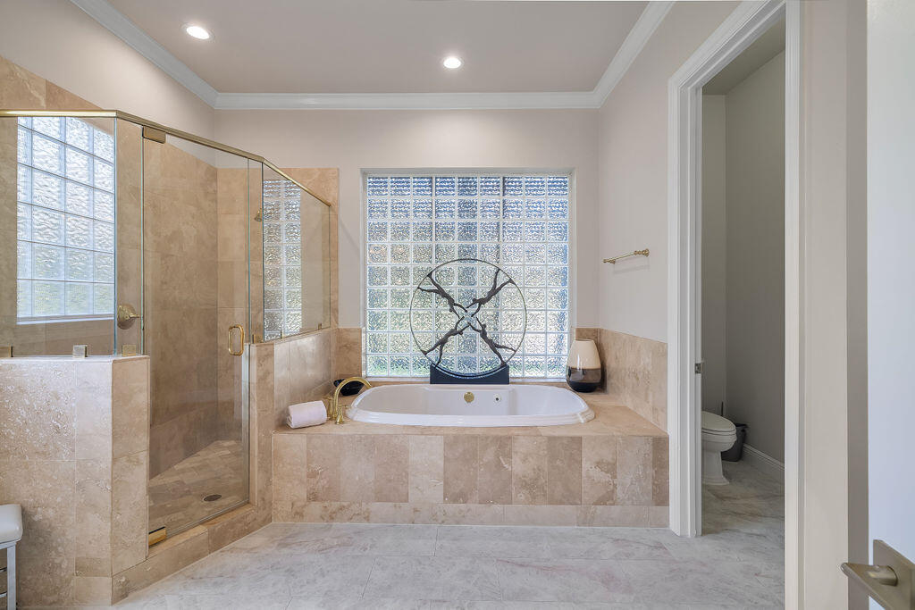 2940 Pine Valley Drive