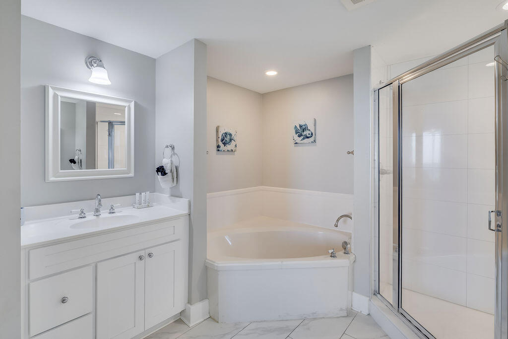 1110 Santa Rosa Boulevard, C601