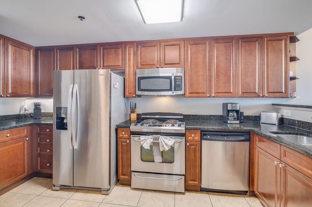 1110 Santa Rosa Boulevard, C601