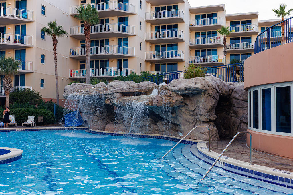 1110 Santa Rosa Boulevard, C601