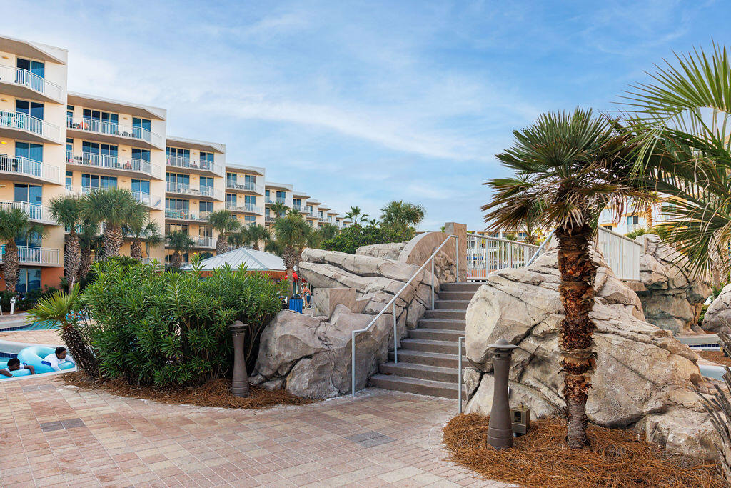 1110 Santa Rosa Boulevard, C601