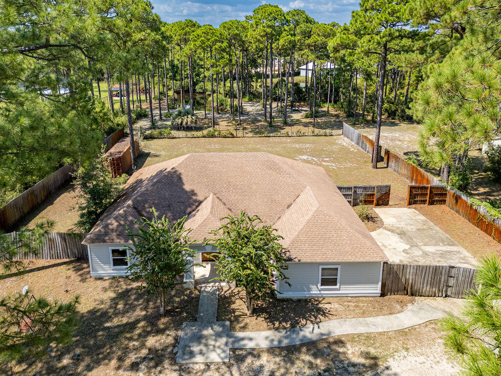 523 Woodland Bayou Drive