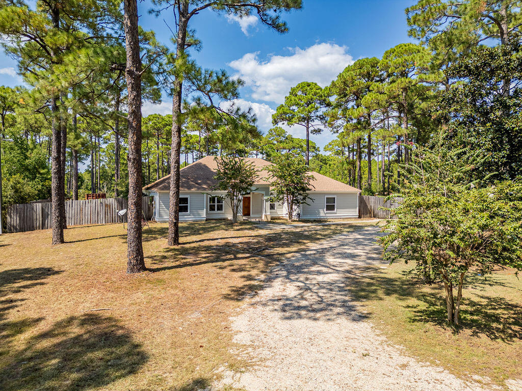 523 Woodland Bayou Drive