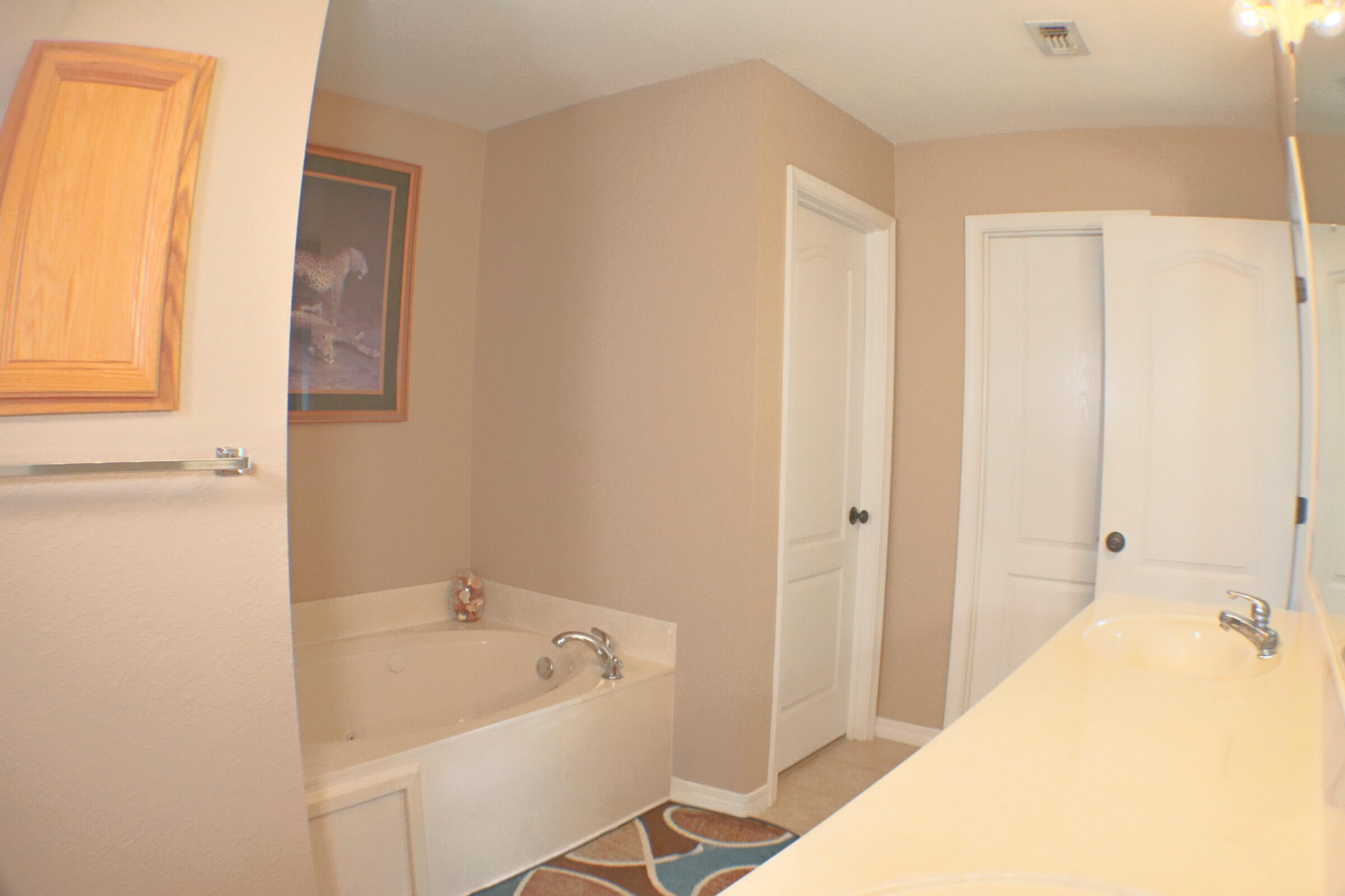 564 E Shipwreck Road