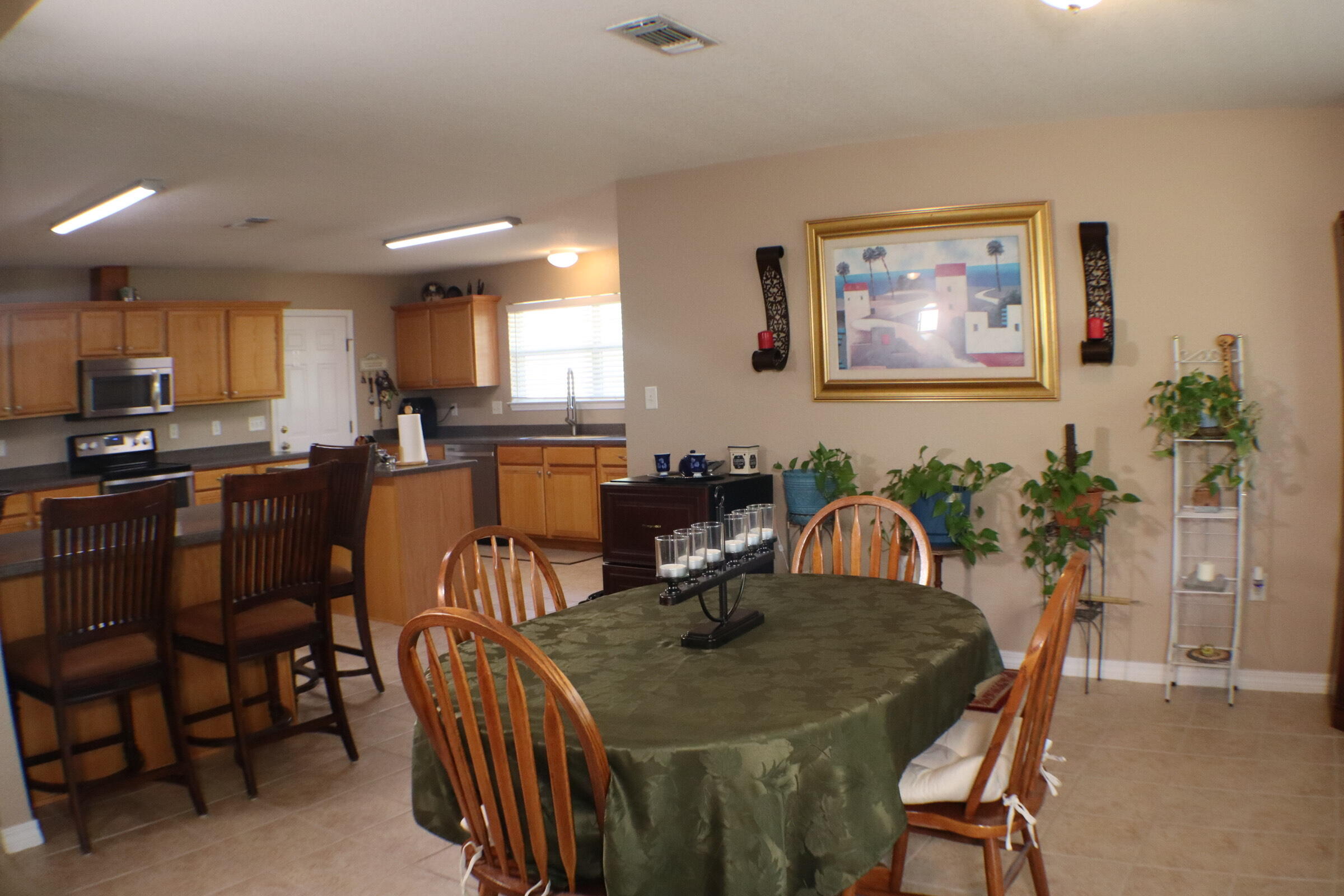 564 E Shipwreck Road